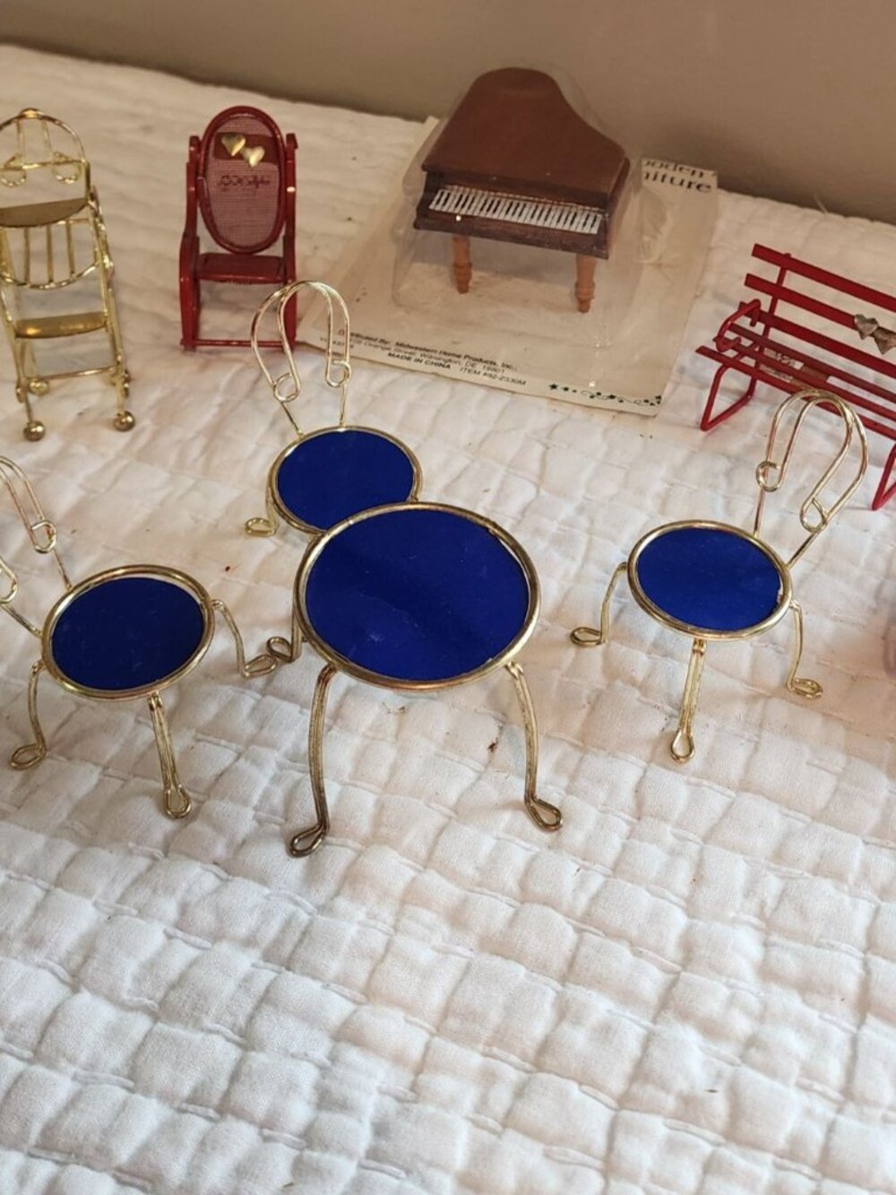 Vintage Enesco Miniature Dollhouse Wire metal Furniture